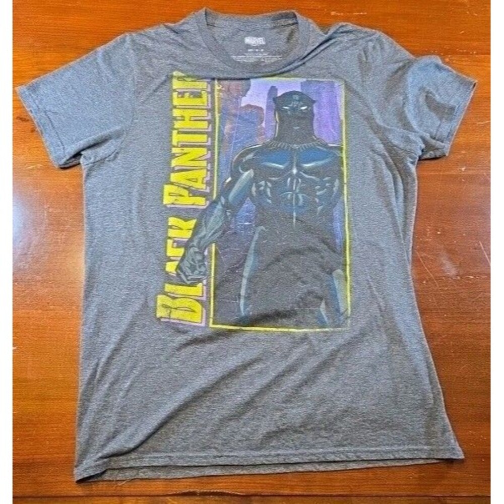 Marvel Black Panther Men's T-Shirt Dark Gray Black Panther in The City Size M